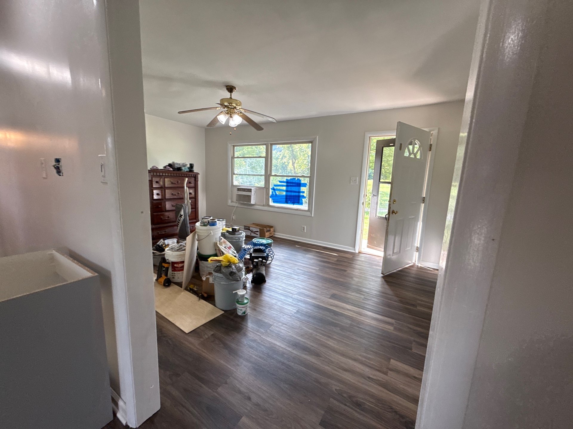 4bd/2bath quick flip available in Harriman on 1.88 acres! photo 3