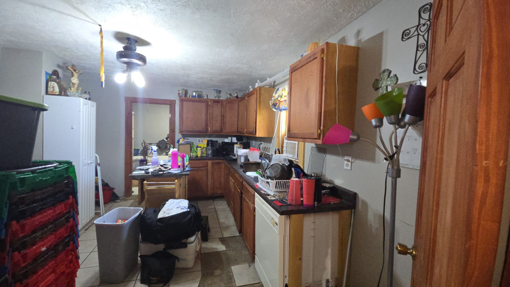 2bd/1bath home available in Mascot! photo 4
