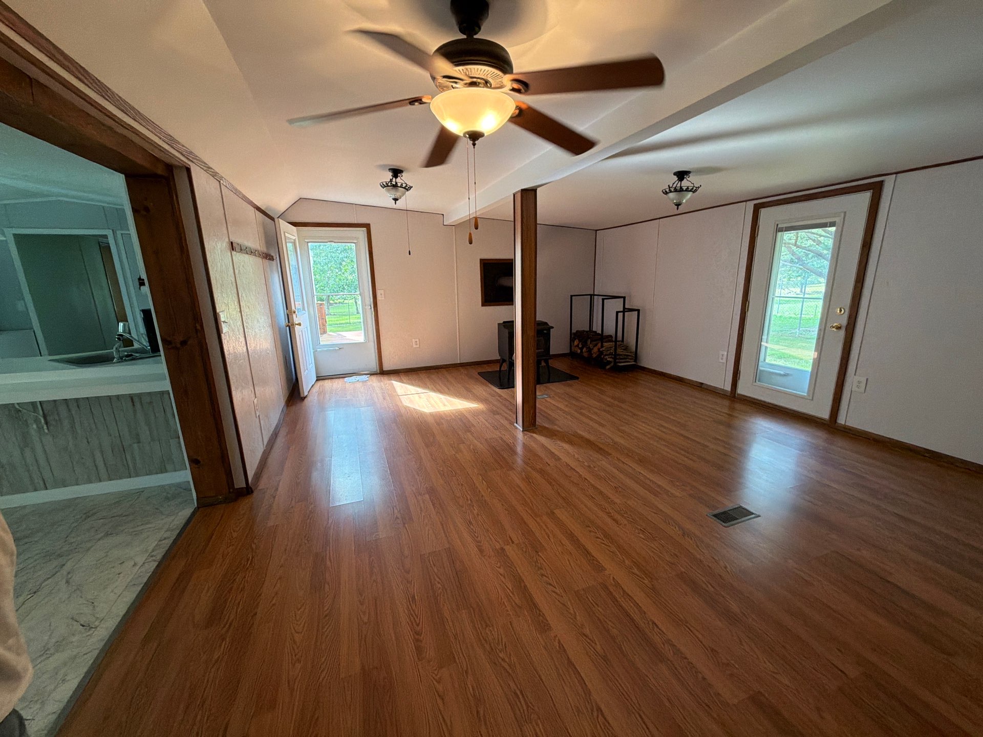 4bd/2ba single wide with addition on 12 acres in Crossville! photo 5