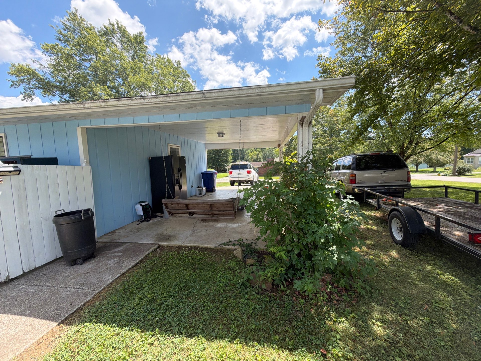 2bd/2bath home available in Clinton south of the Clinch River! photo 2
