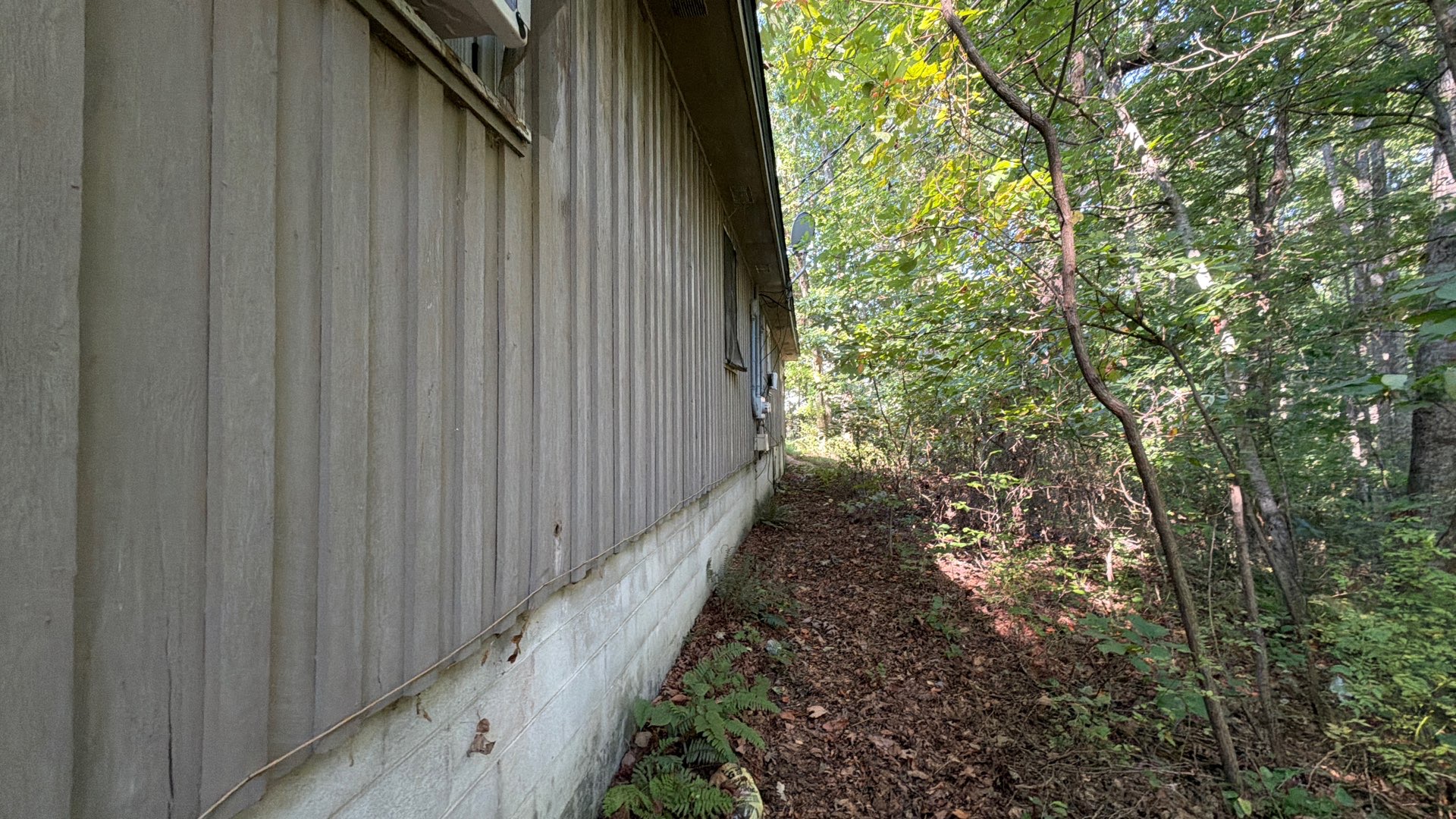 Duplex and Quadplex on 1.8 acres available in Crossville! photo 5
