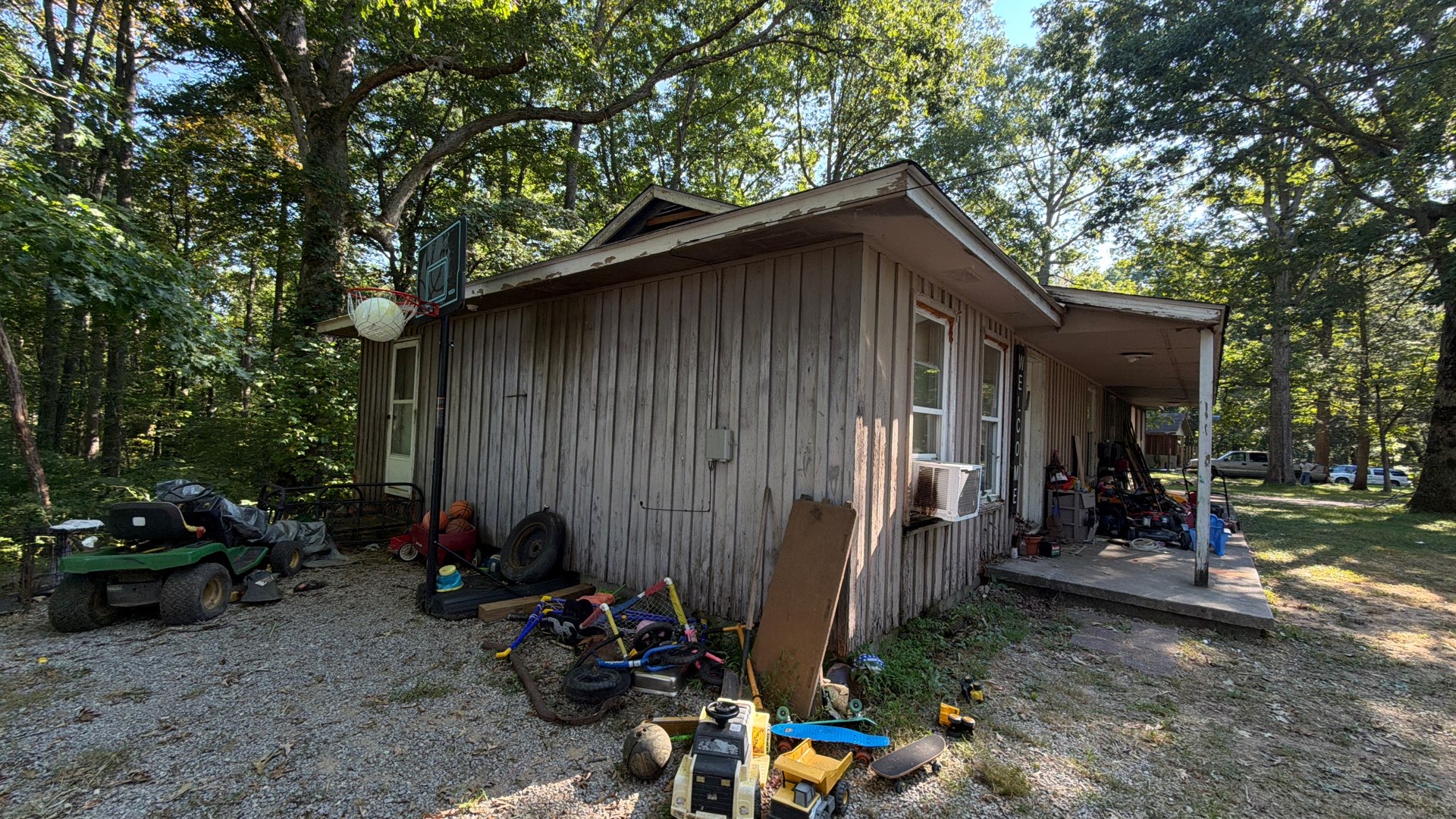 Duplex and Quadplex on 1.8 acres available in Crossville! photo 3