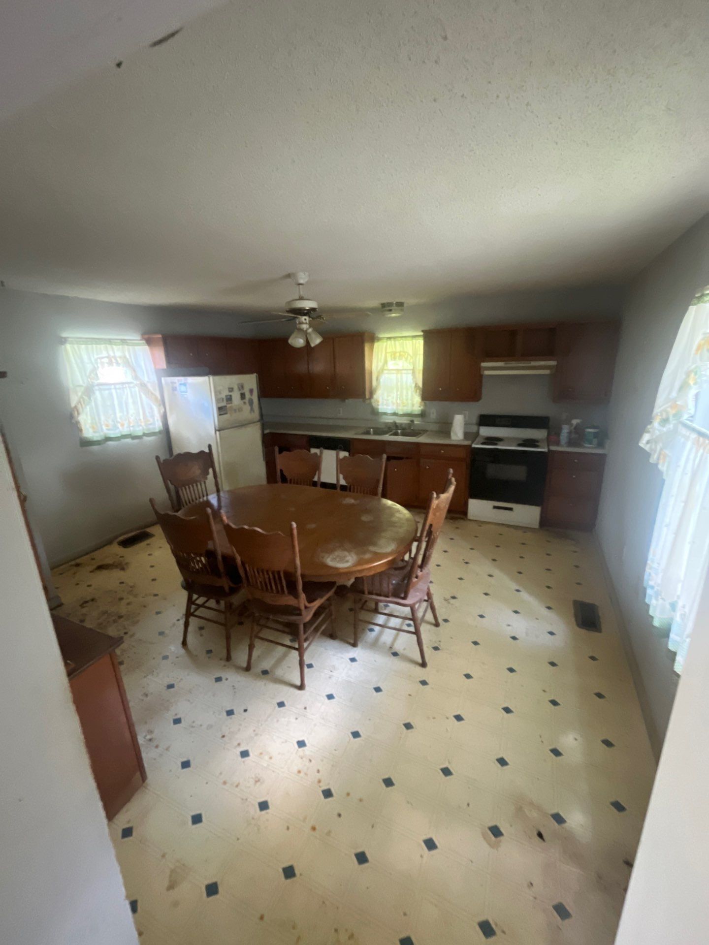 2bd/1bath home available in Rossville photo 4