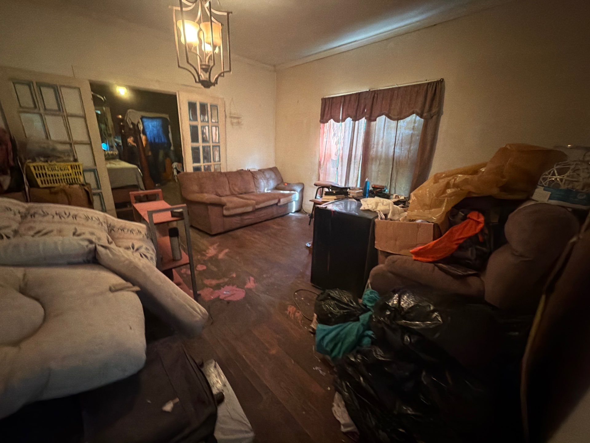 3bd/1bath home available in Harriman photo 4